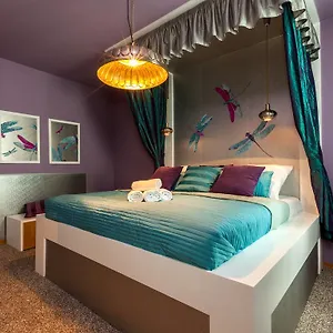 Lovely - Truhlářská Apartmán